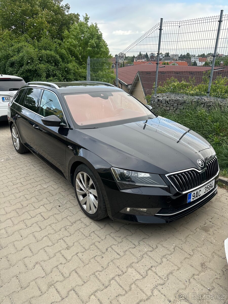 Škoda Superb 3 L&Q 2.0 tdi 110kw dsg, webasto, tazne
