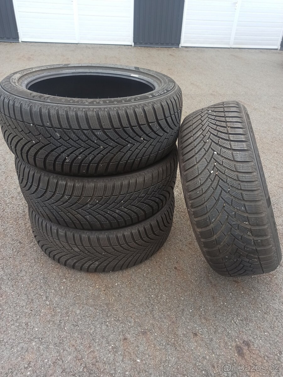 235/50R19 103V zimní pneu
