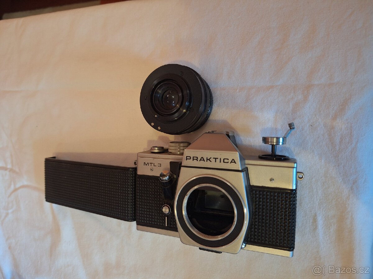 Praktica mtl 3 + mtl 5 + super tl +příslušenství