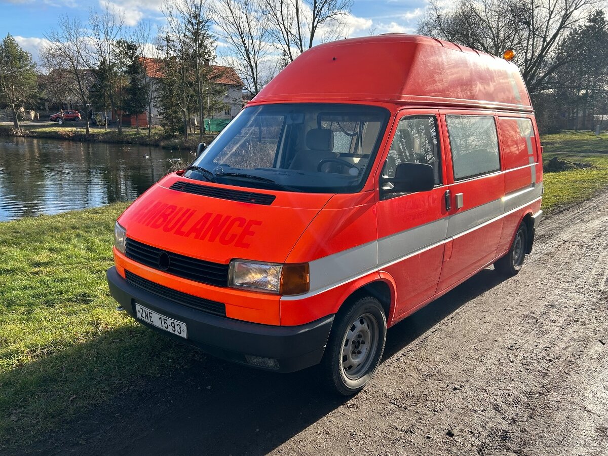 Volkswagen Transporter T4 2.5i synchro Long