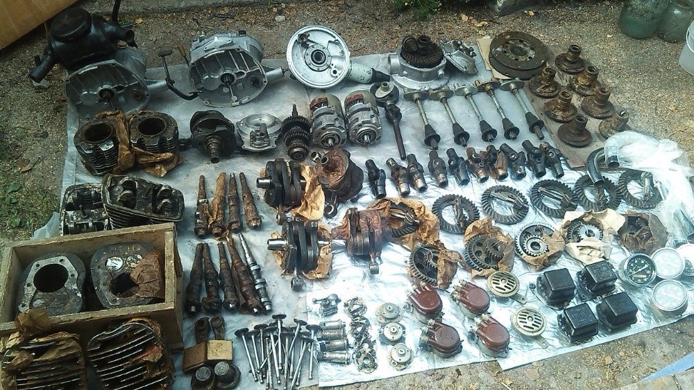 Originální díly na Dněpr Ural M72 K750 z vojenského depozitu