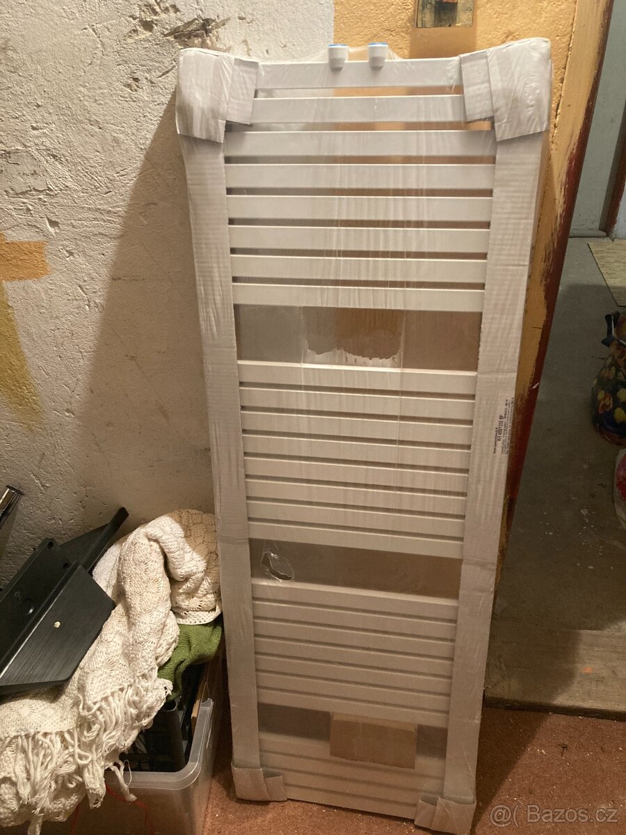 Thermal Trend KH 450 x 1330 kombinovaný topný žebřík, středo