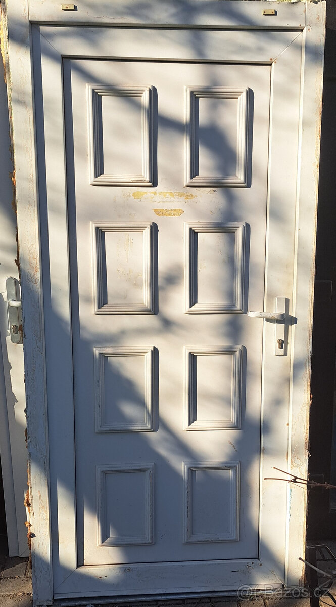 Vchodové dveře plastové š.100x205v.