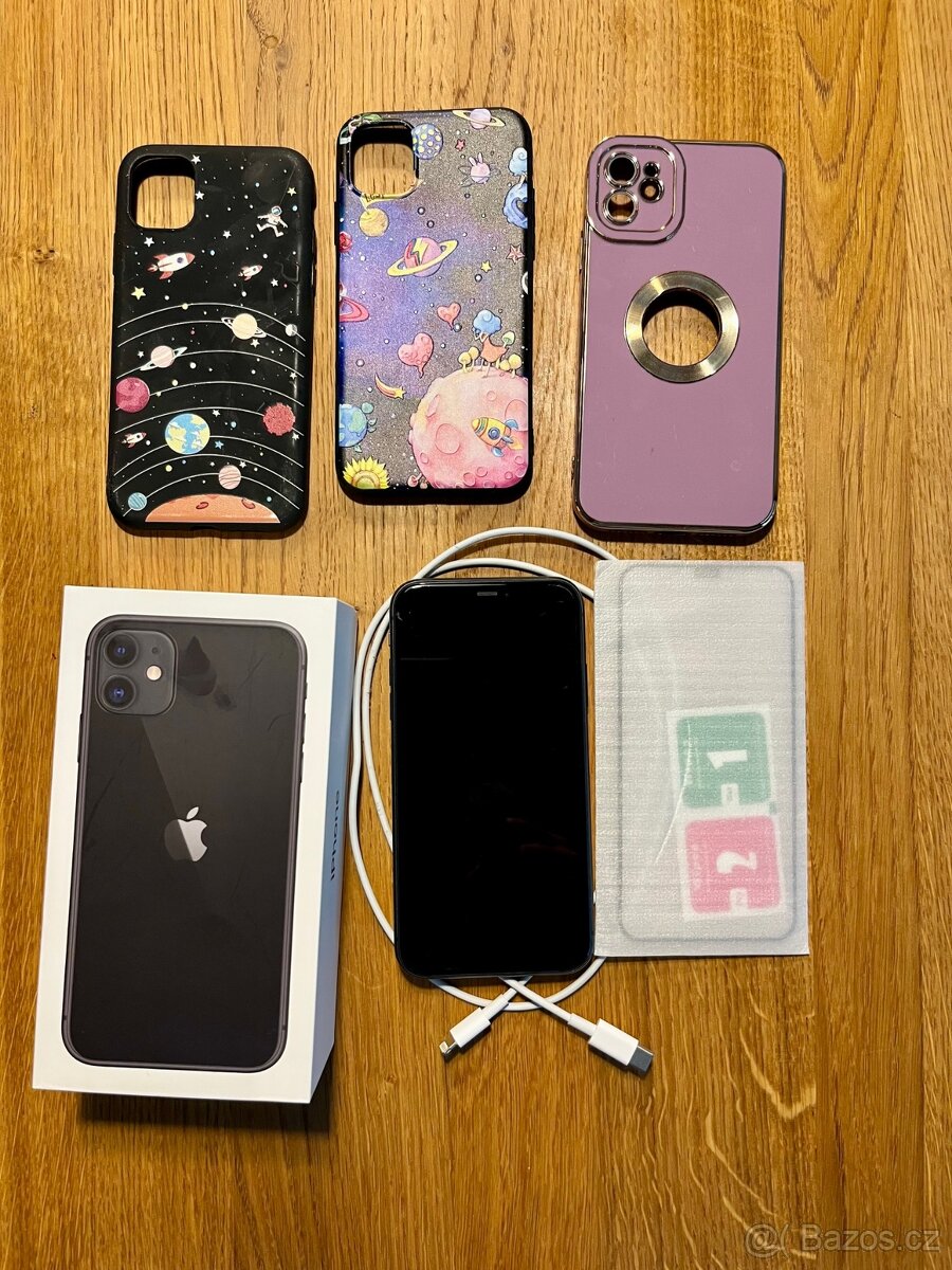 iPhone 11 - 128 GB - včetně příslušenství