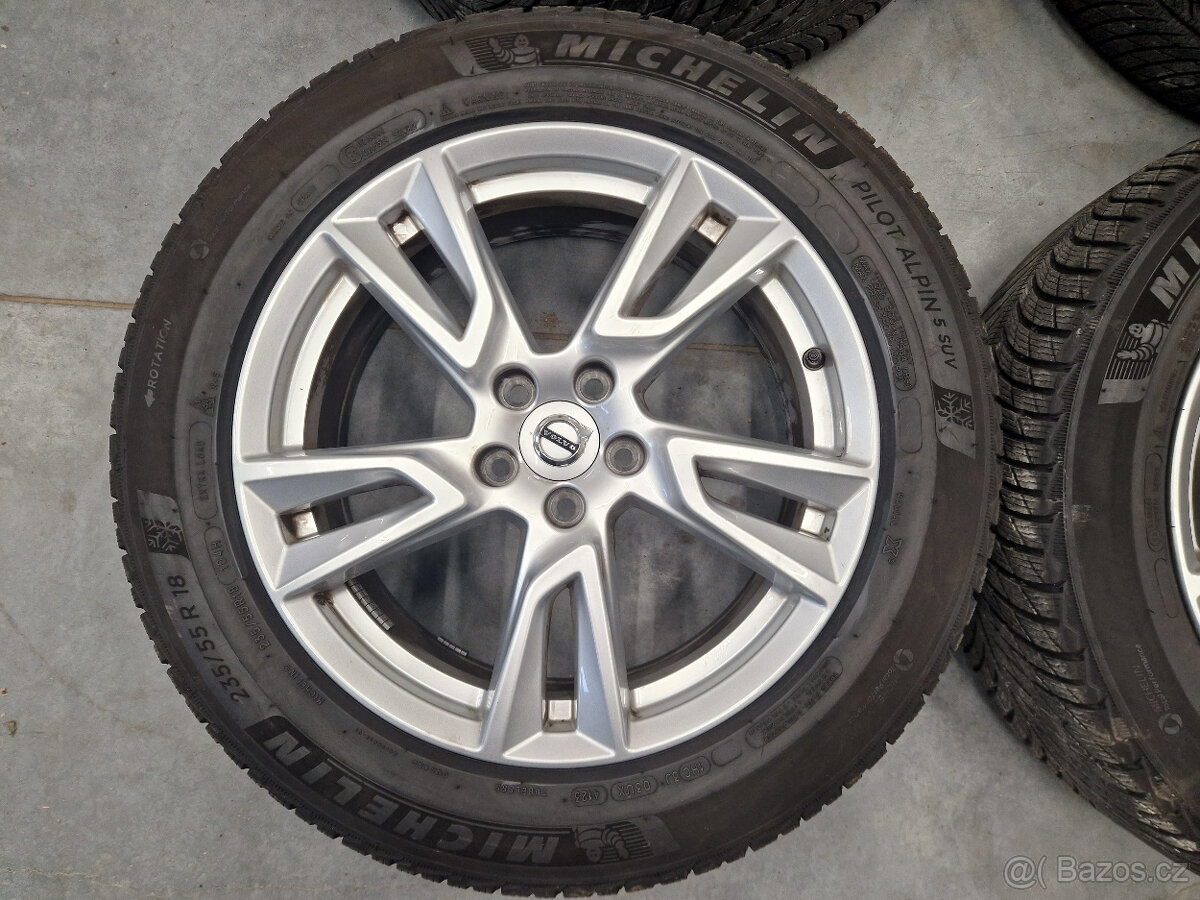 5x108 r18 kola volvo xc40 disky alu 235 55 18 elektrony 60