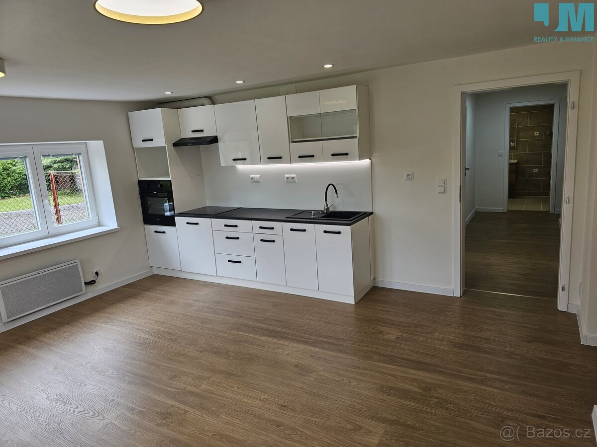 Pronájem byty 2+kk, 55 m2 - Telč, ev.č. 01771