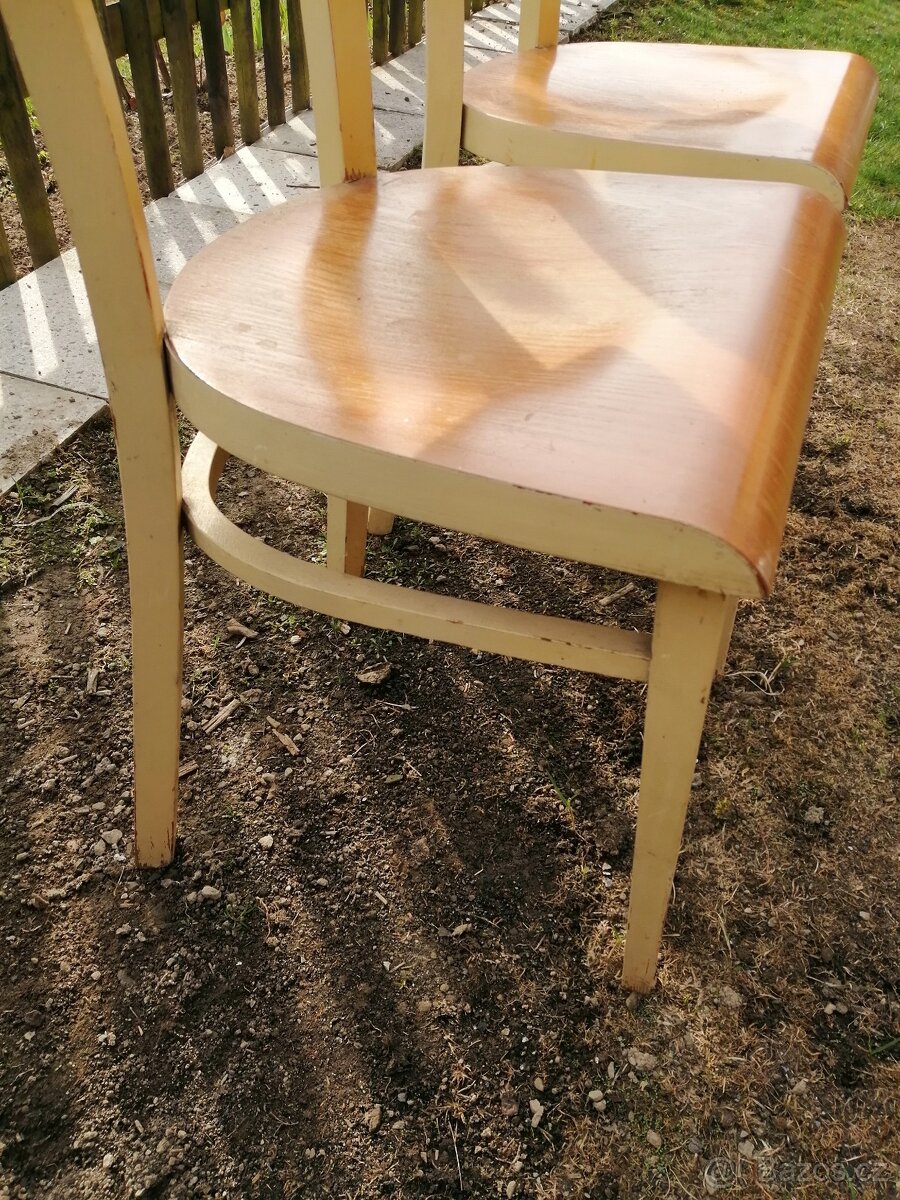 židle