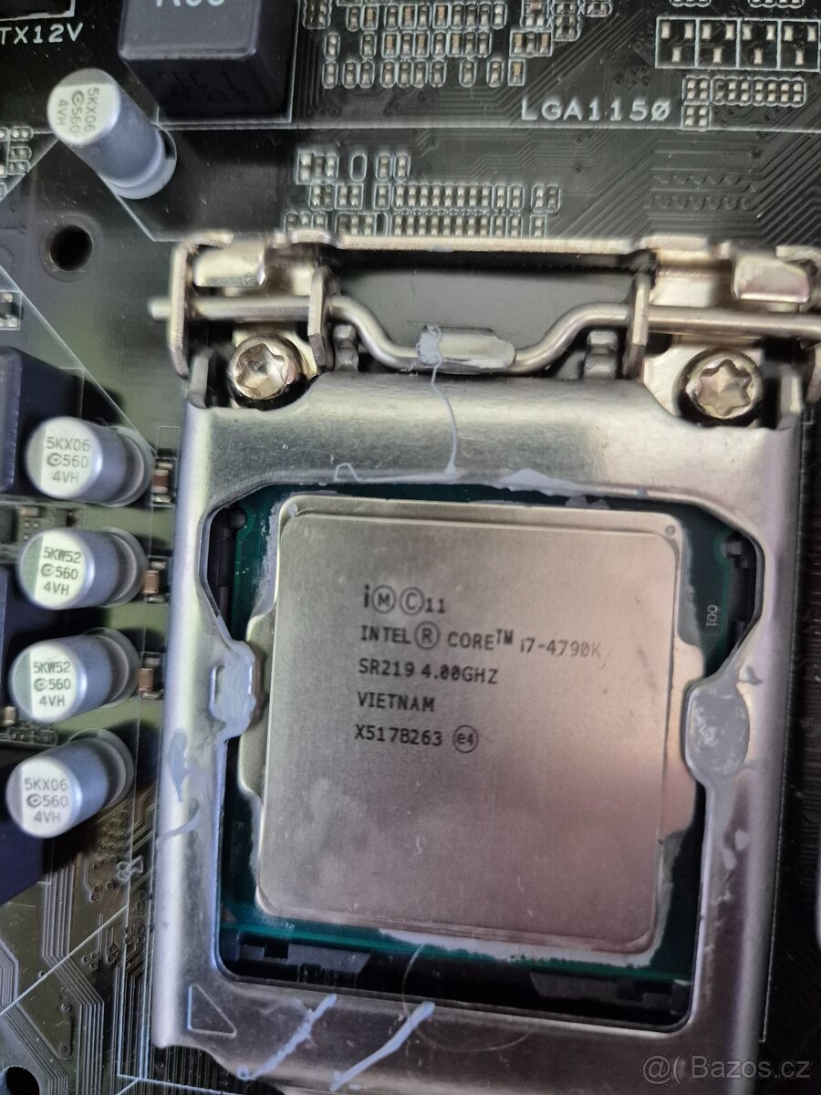 i7-4790k, 2x 8 Gb RAM Kingston HYPERX