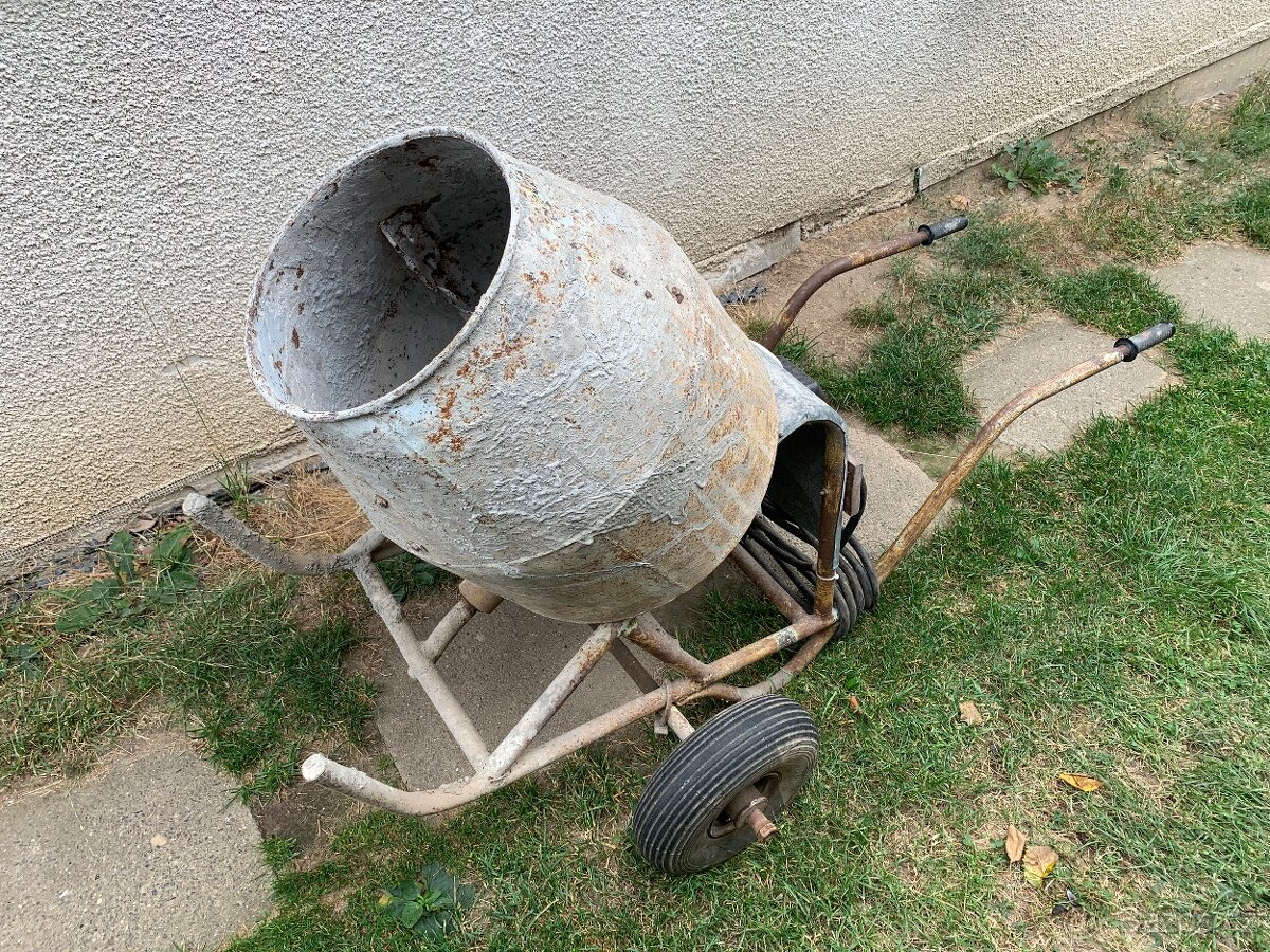 Michacka stavebního materialu na maltu beton na 380V
