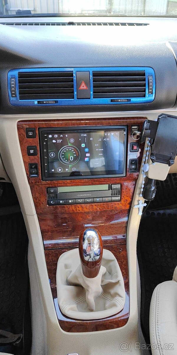 Apple Carplay 2/32 Gb Univerzalne autorádio ANDROID 11 + GPS