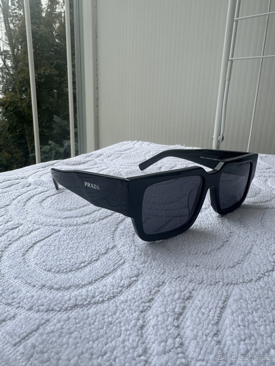 Luxusní sluneční brýle