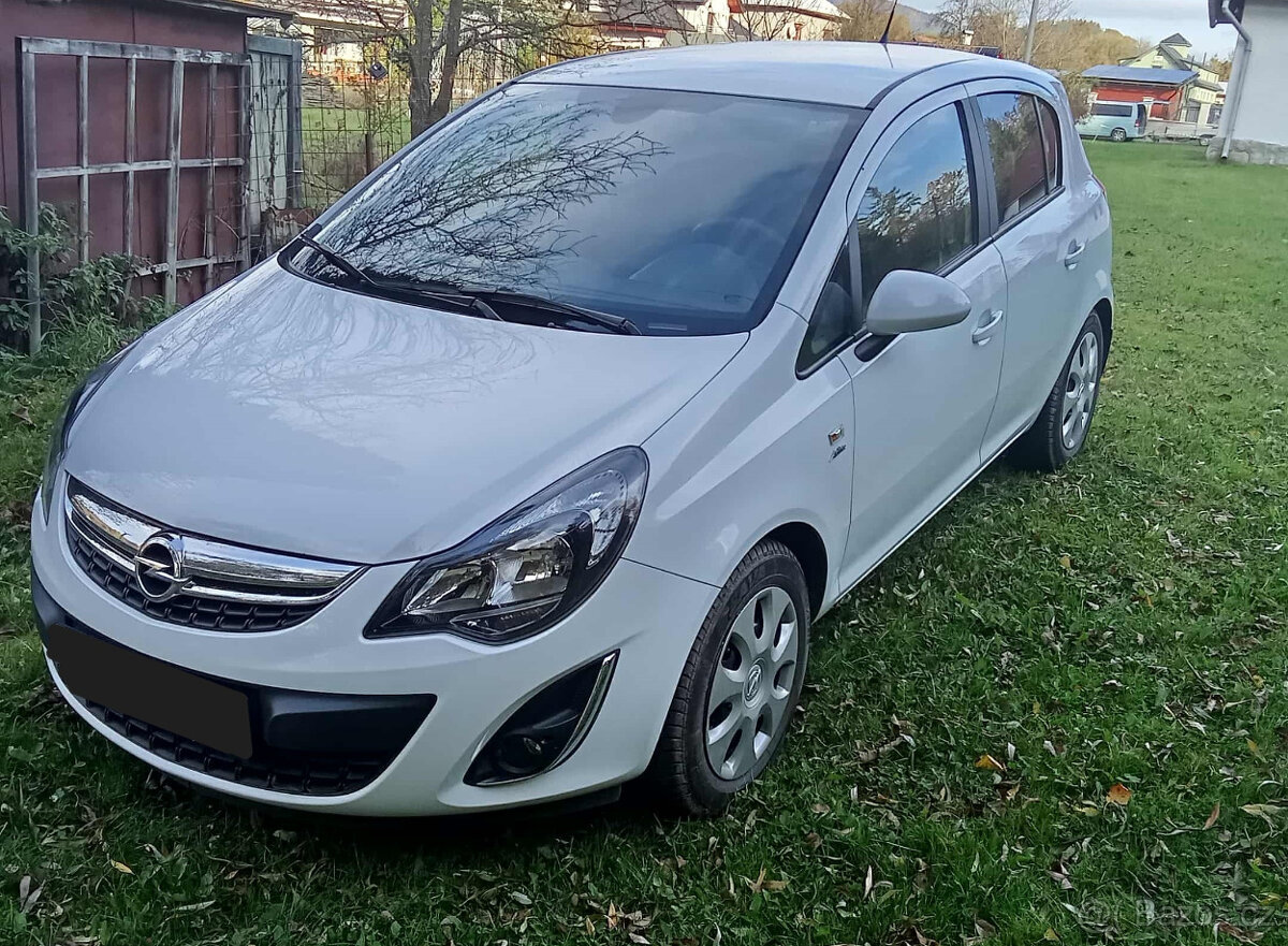 Opel Corsa 1.2 Benzín Najeto jen 33600km TOP stav.