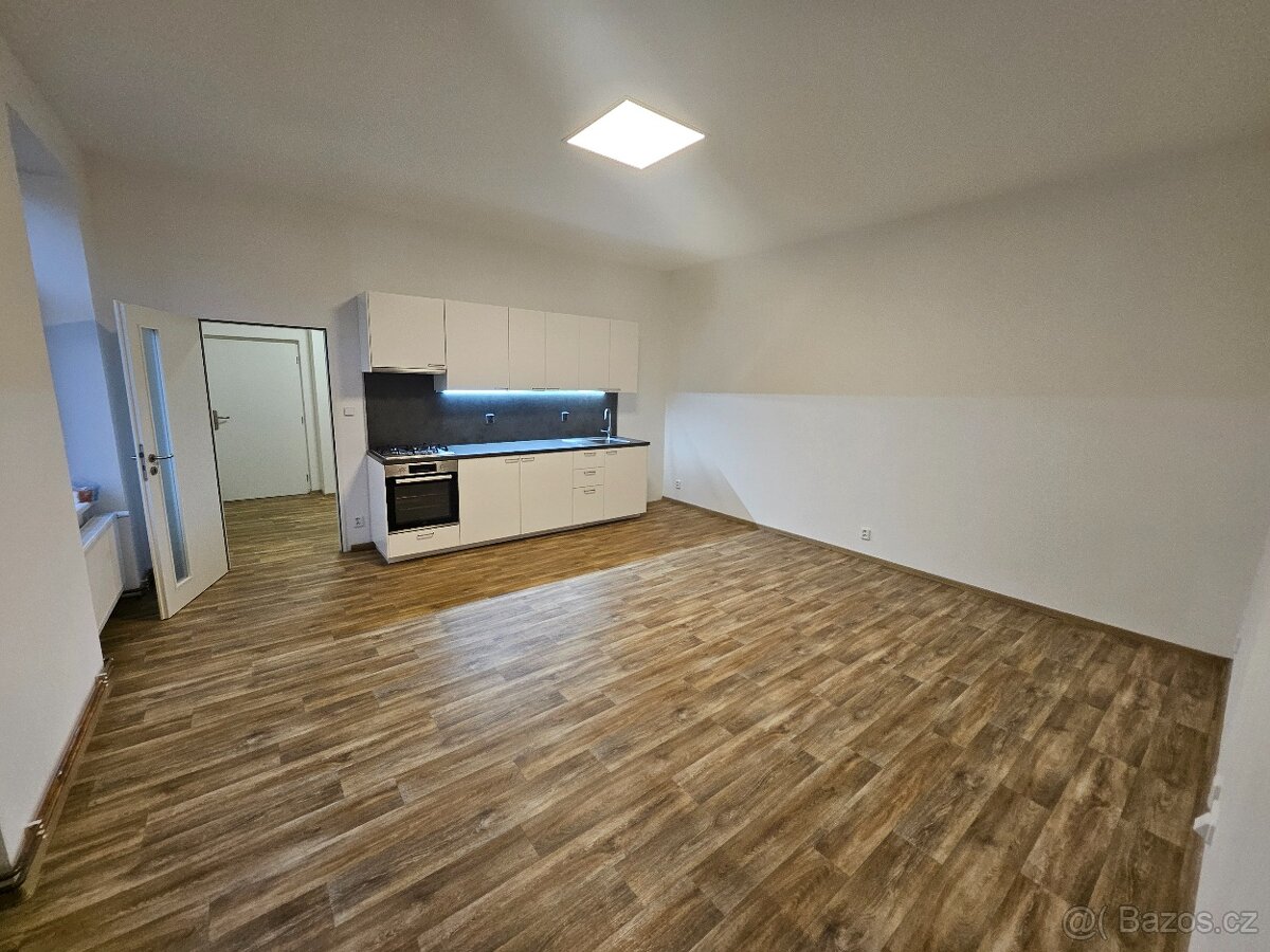 Pronájem bytu 65m2 v centru Liberce