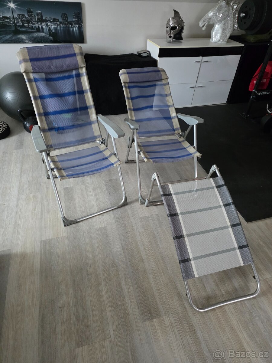 Skládací zahradní nábytek (do karavanu) 2x křeslo + podnožka