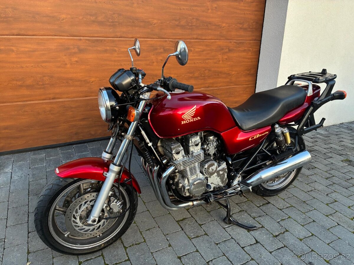 Honda CB 750 Seven Fifty
