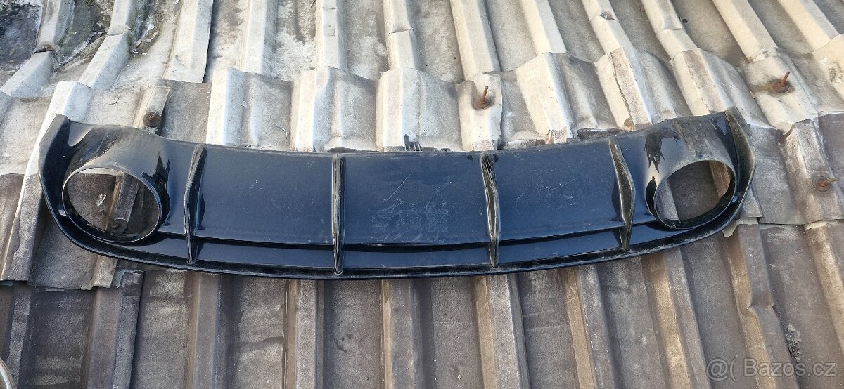 Difuzor zadniho narazniku Audi RS6 4G