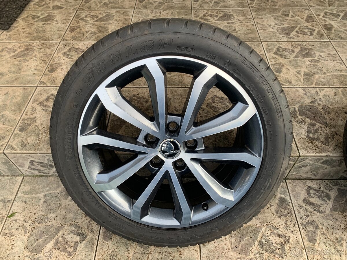 Škoda 17"
