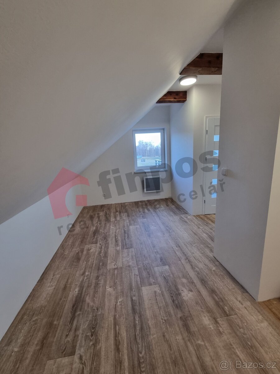 Prodej bytu 3+1 82 m2, Hradec - Nová Ves, Okres Jeseník - 10