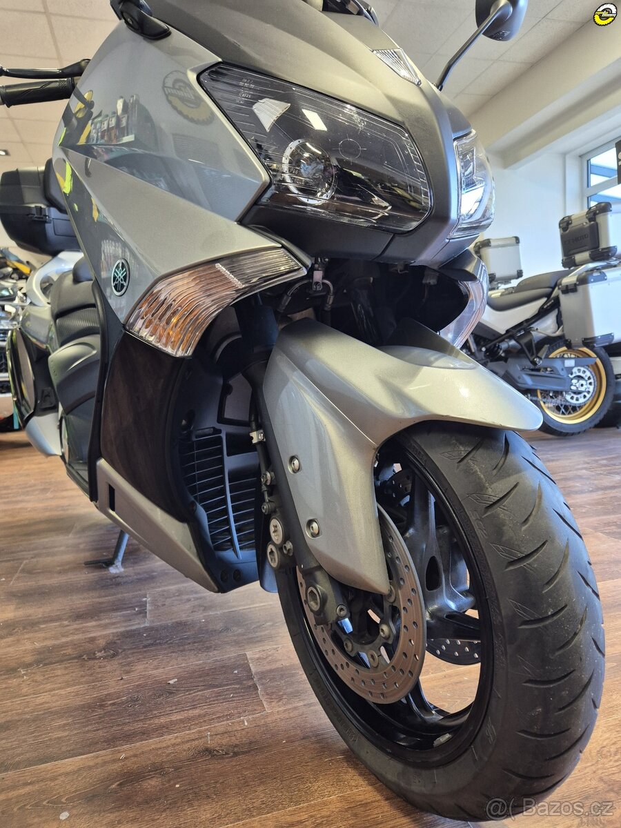 Yamaha T-Max 530 - 10
