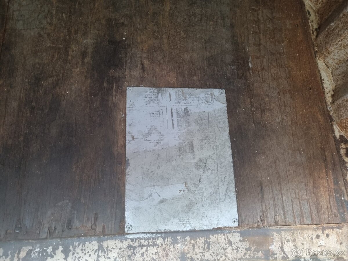 Lodní kontejner v zachovalém stavu – spolehlivý a dostupný - 10