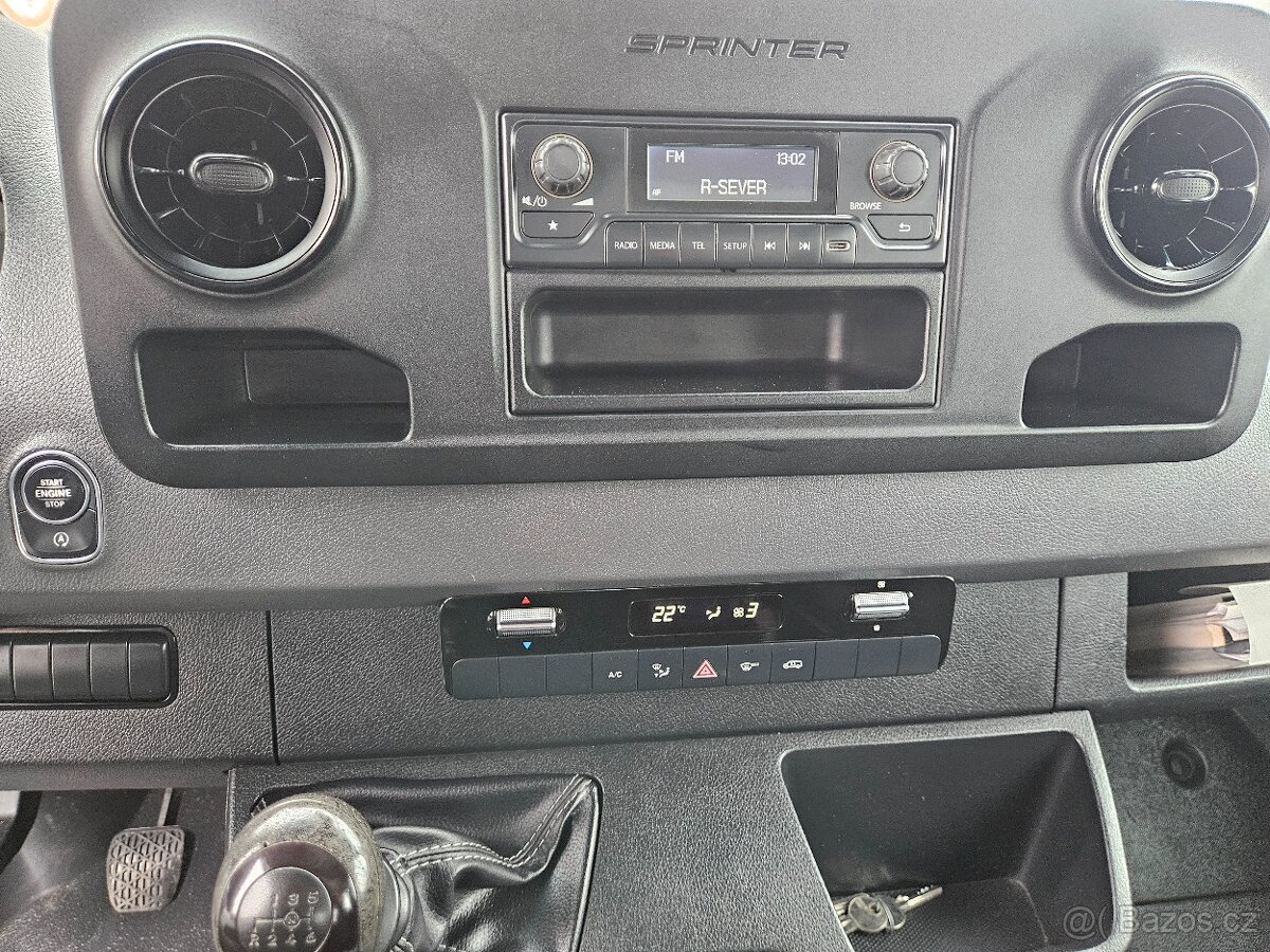Mercedes-Benz Sprinter 2.2 CDI sklápěč 6 míst - 10