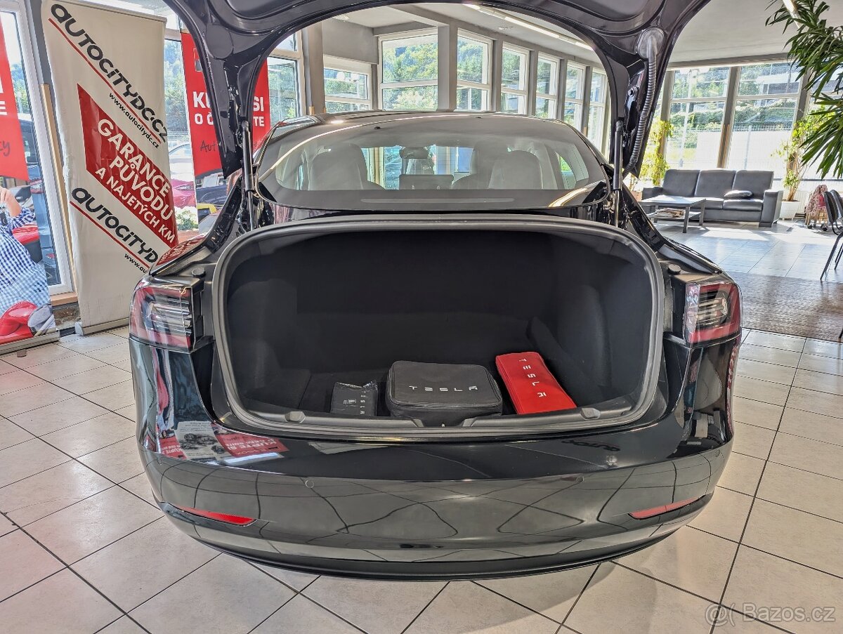 Tesla Model 3 STANDART RANGE PLUS, DPH - 10