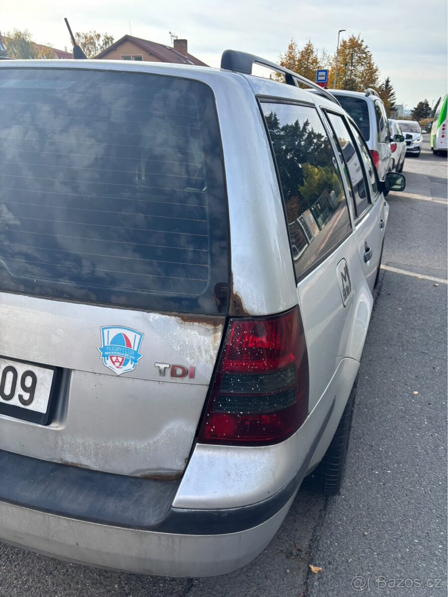 Golf 4 1.9TDI 96kw variant - 10