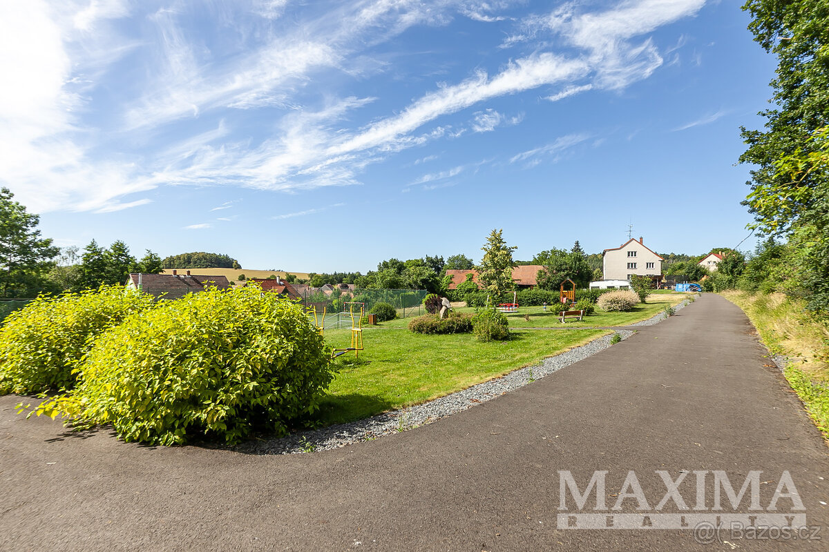 Pozemek o ploše 1175 m2 - Stranný, Stranný - 10