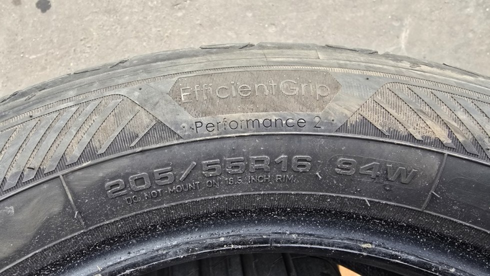 Letní pneu 205/55/16 Good Year - 10