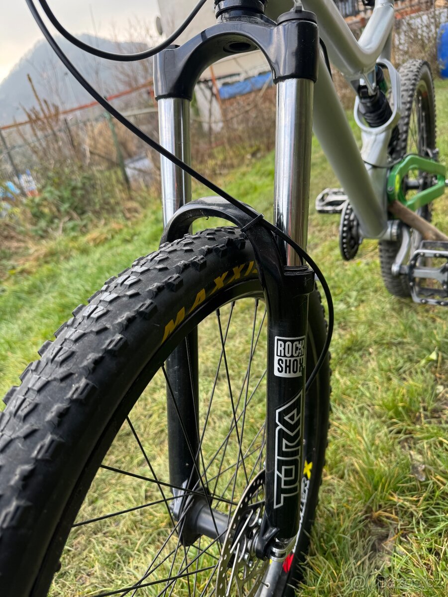Commencal supreme dh kolo - 10