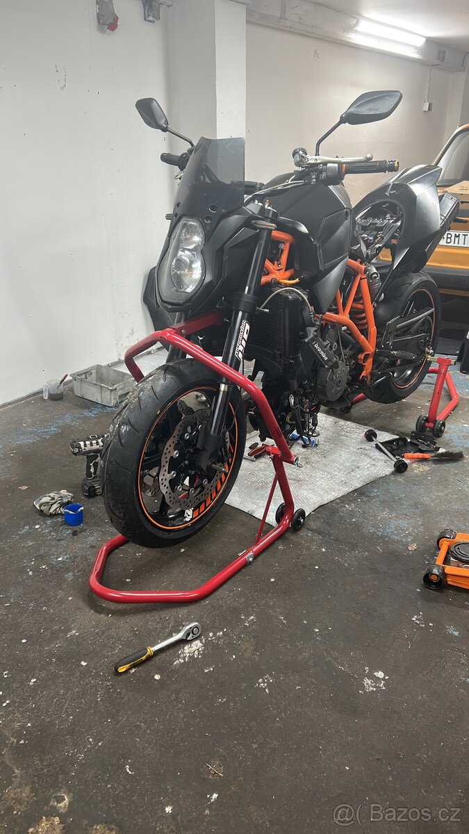 KTM-SuperDuke990R - 10