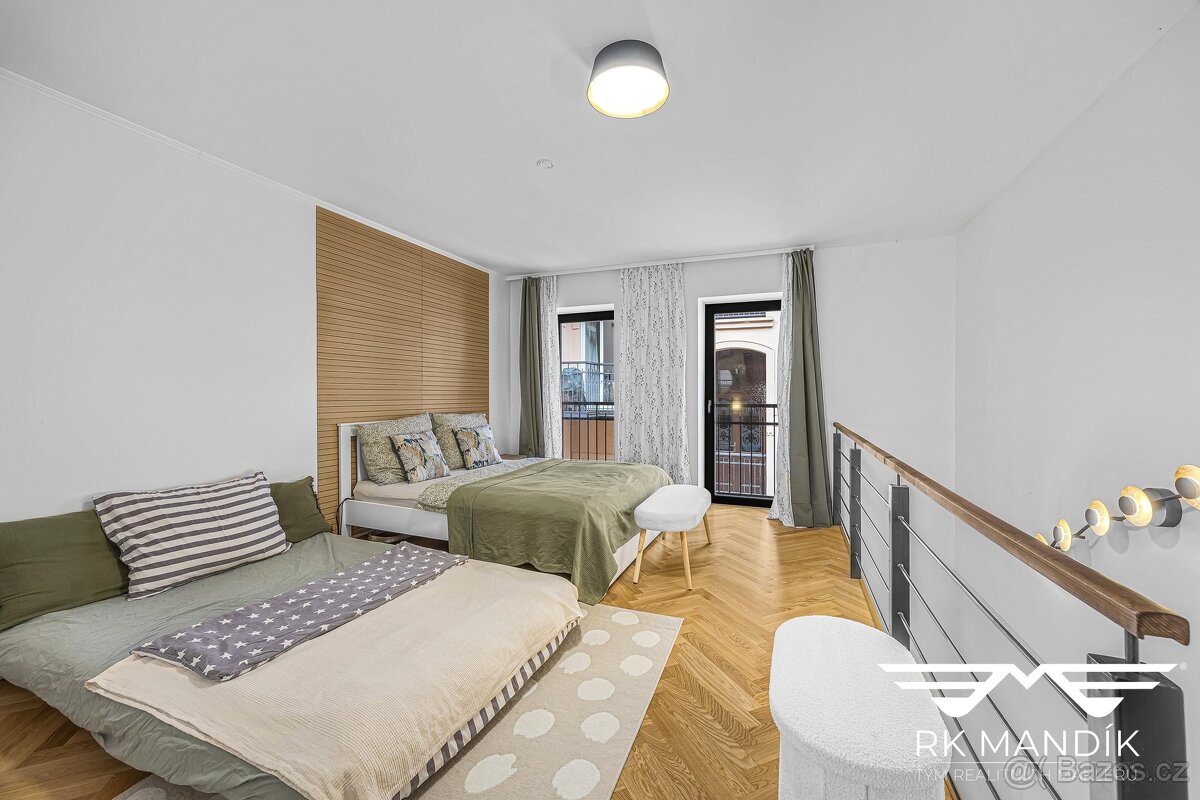 Prodej byty 2+kk, 42 m² - Praha - Karlín, ev.č. 717 - 10