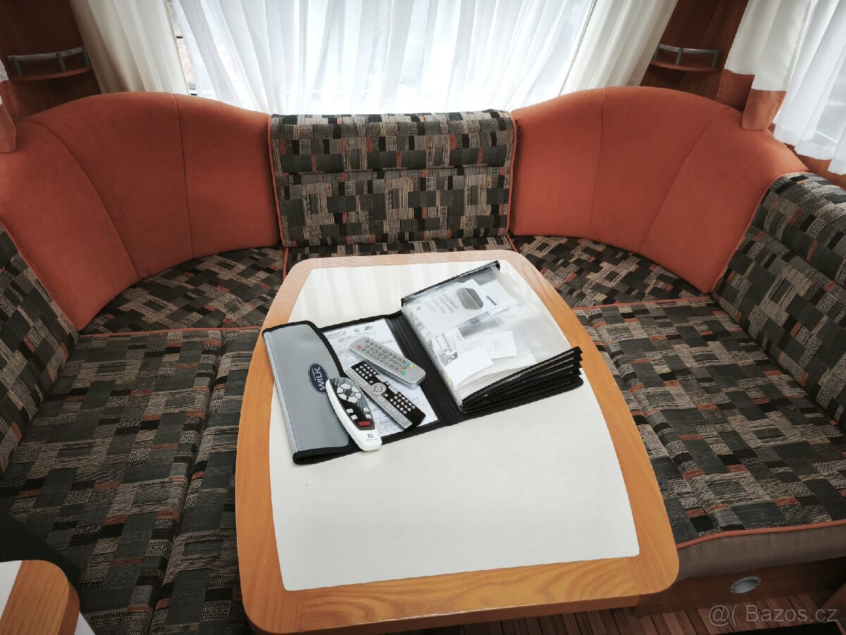 Karavan Knaus - Wilk S4 - 10