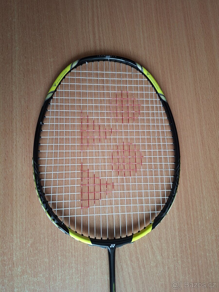 Badmintonová raketa YONEX Voltric 5 PRO - 10