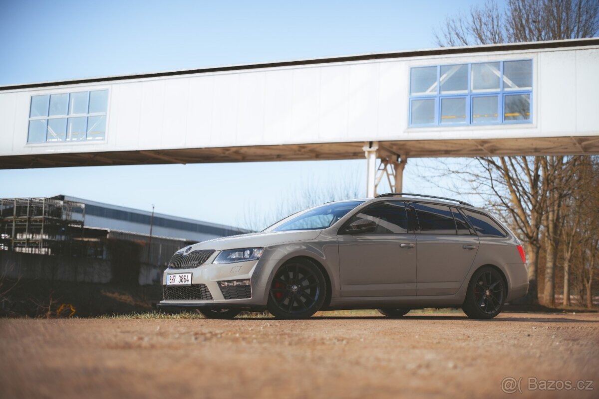 Škoda Octavia 3RS TSI - 10