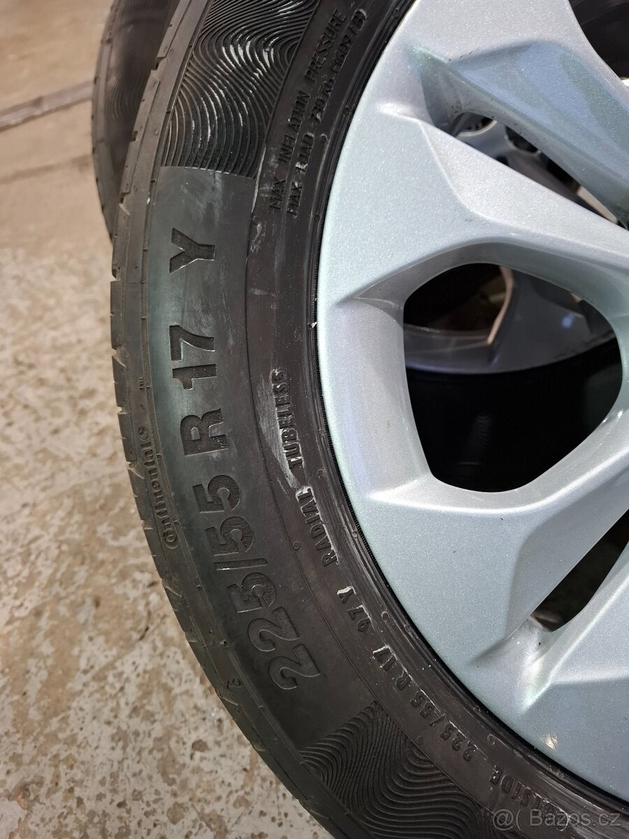 Original letní sada 17" BMW X1 style 564 - 10