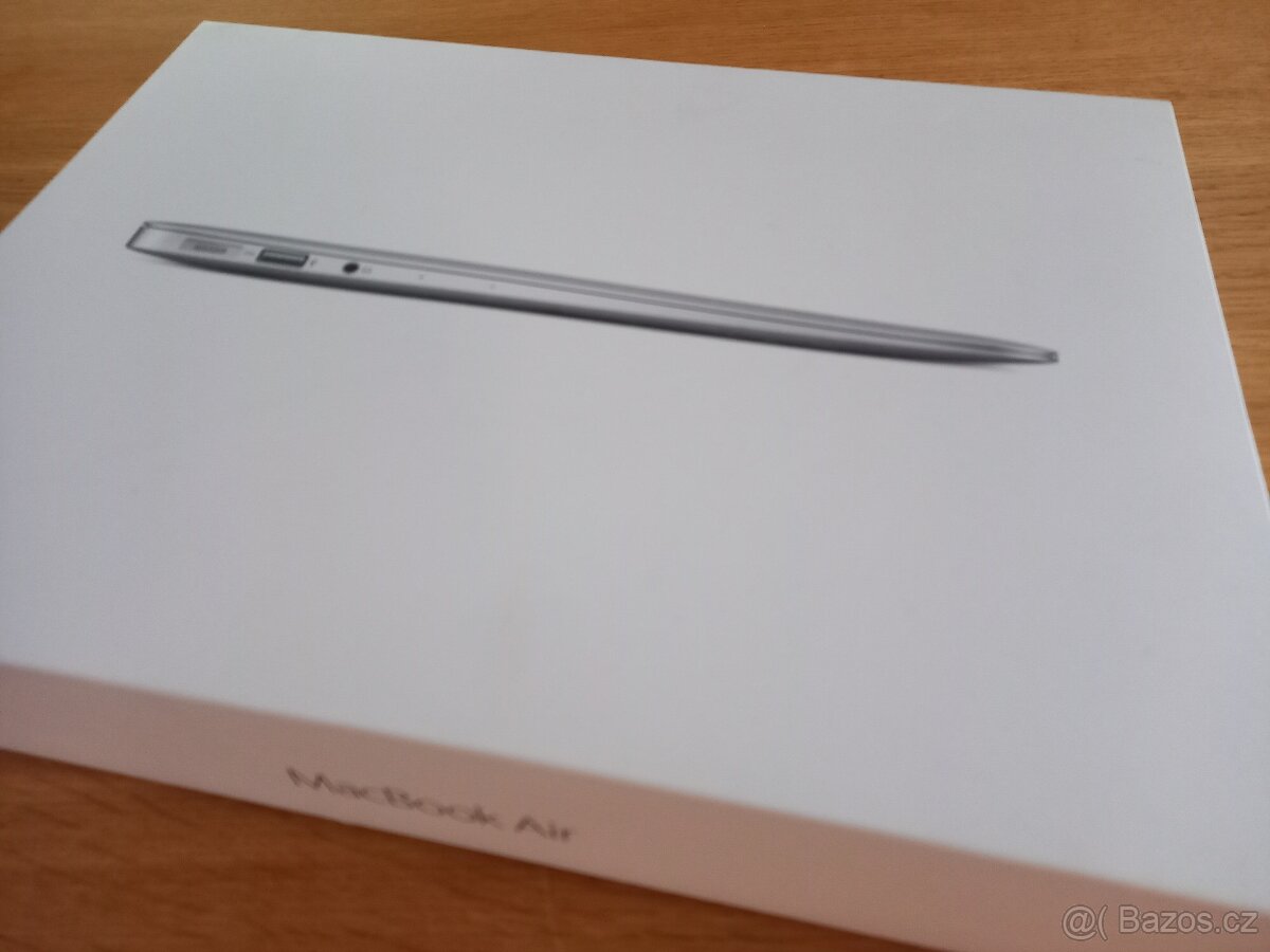 Macbook Air 13, Early 2015, 1,6 GHz i5, 4 GB RAM, 120 GB SSD - 10