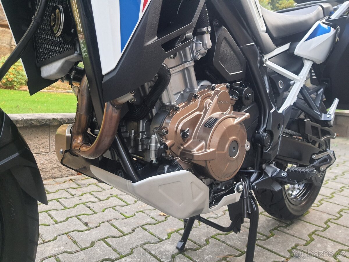 CRF 1100 L Africa Twin DCT - TOP STAV 8000 KM - 10