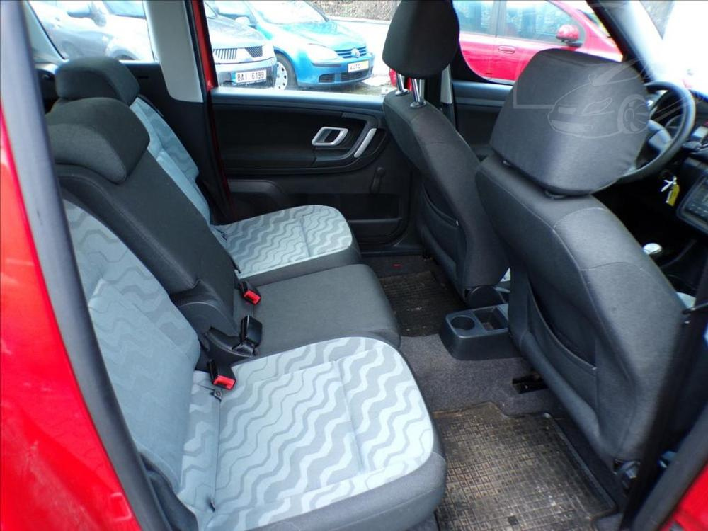 Škoda Roomster 1,4 16V STYLE - 10