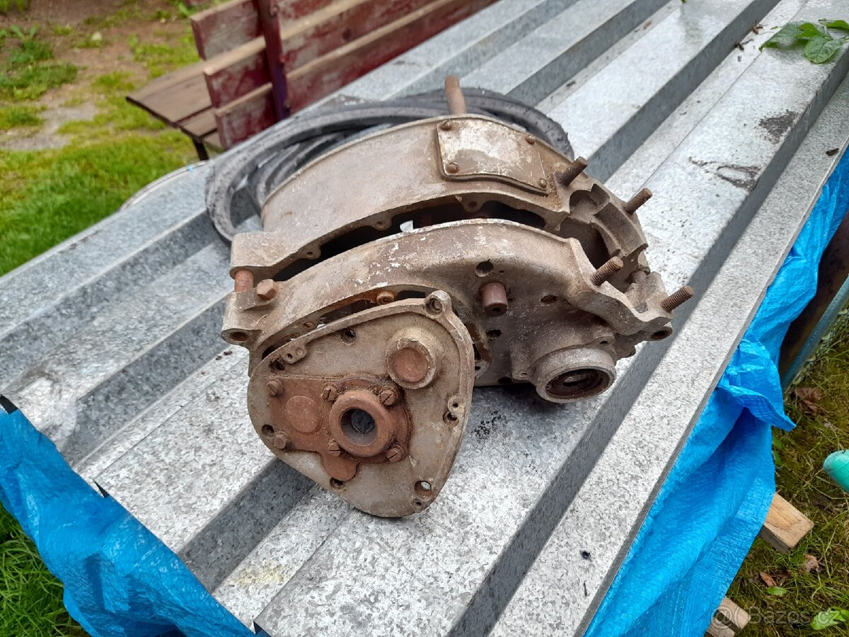 Ogar,sedlo,nadrž.kola karburace,mlhovky nejsou. - 10