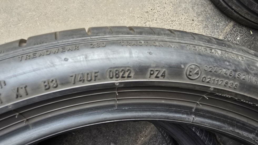 Letní pneu 275/35/19 Pirelli - 10