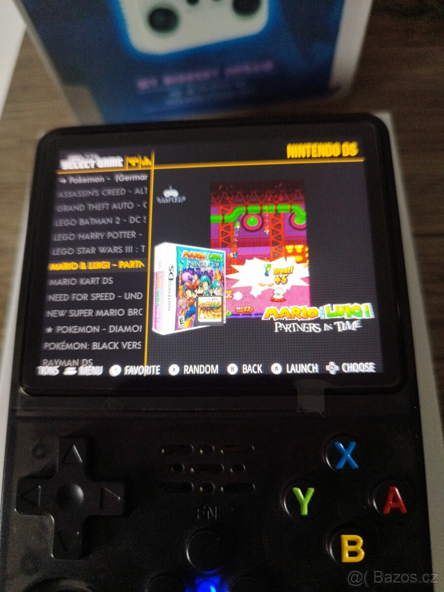 Handheld konzole R36S černá (verze ArkOS 2.0) +15000 her - 10