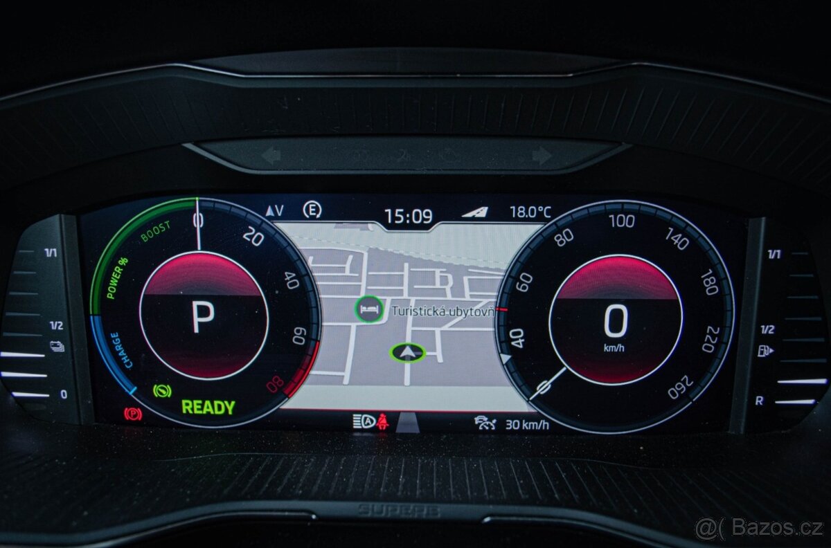 Škoda Superb 1.4 TSI iV Webasto - 10