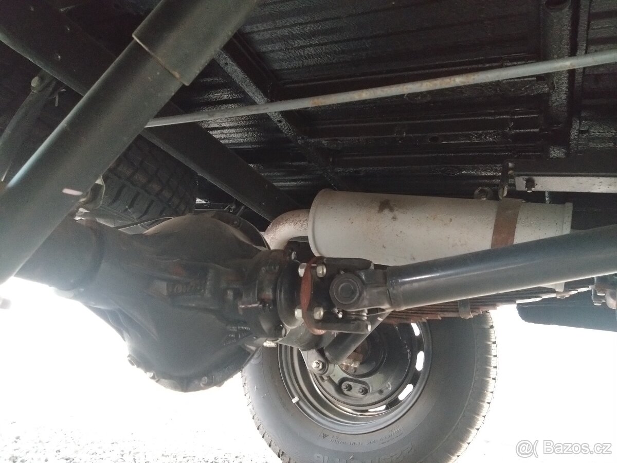 Uaz Buchanka - 10
