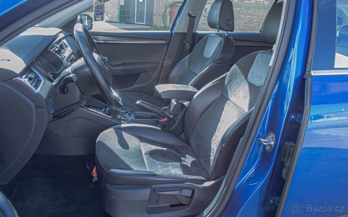 Škoda Octavia Combi SCOUT 2.0 TDI 4x4 - 10