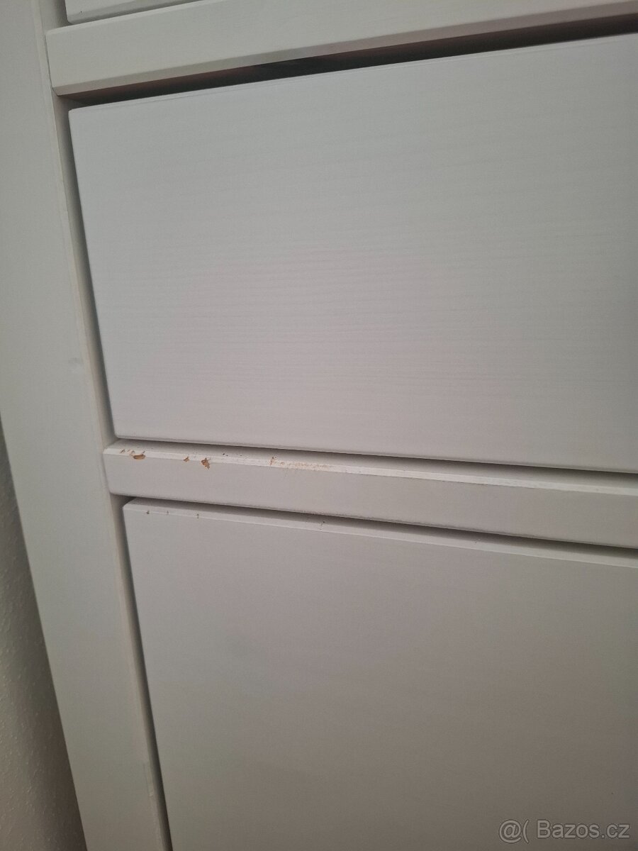 Vitrína IKEA Hemnes - 10