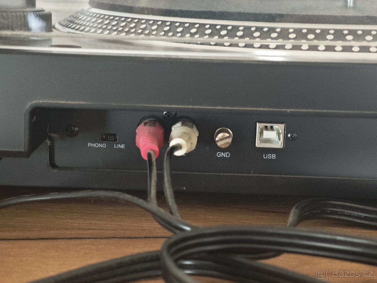 Gramofon Audio-Technica
AT-LP120XUSBBK - 10