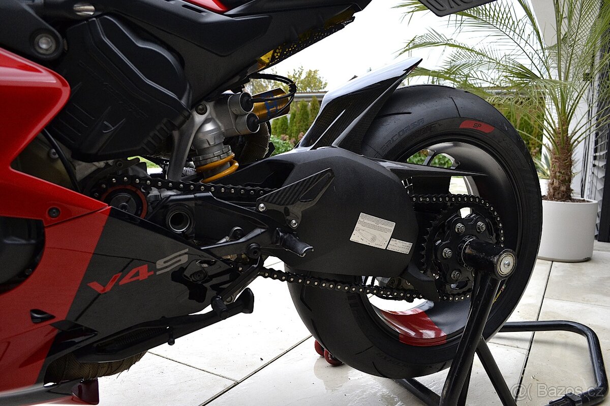 Ducati Panigale V4S 2022 11 000km Carbon doplnky - 10