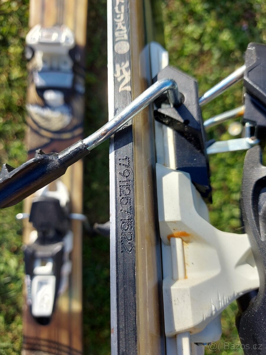 Freeride lyže K2 a Head - 10