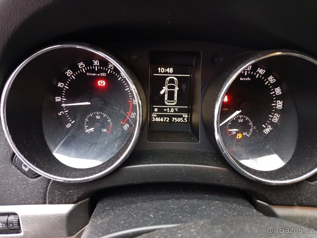 Škoda YETI ♛ 1.6 TDI - GreenLine - - 10